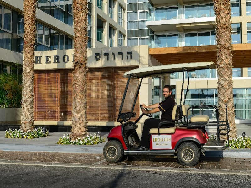 Herods Herzliya Hotel By The Beach Eksteriør billede